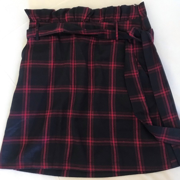 Plaid mini skirt! - Picture 1 of 2